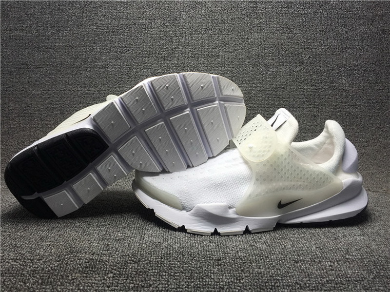 Super Max Perfect Nike Sock Dart  Shoes (98%Authentic)--004